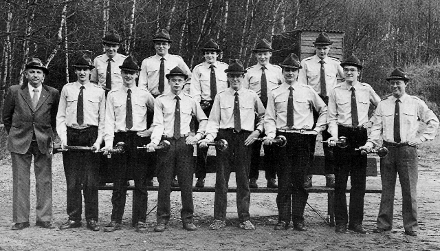 Gruppenbild Jagdhornbläser Früher